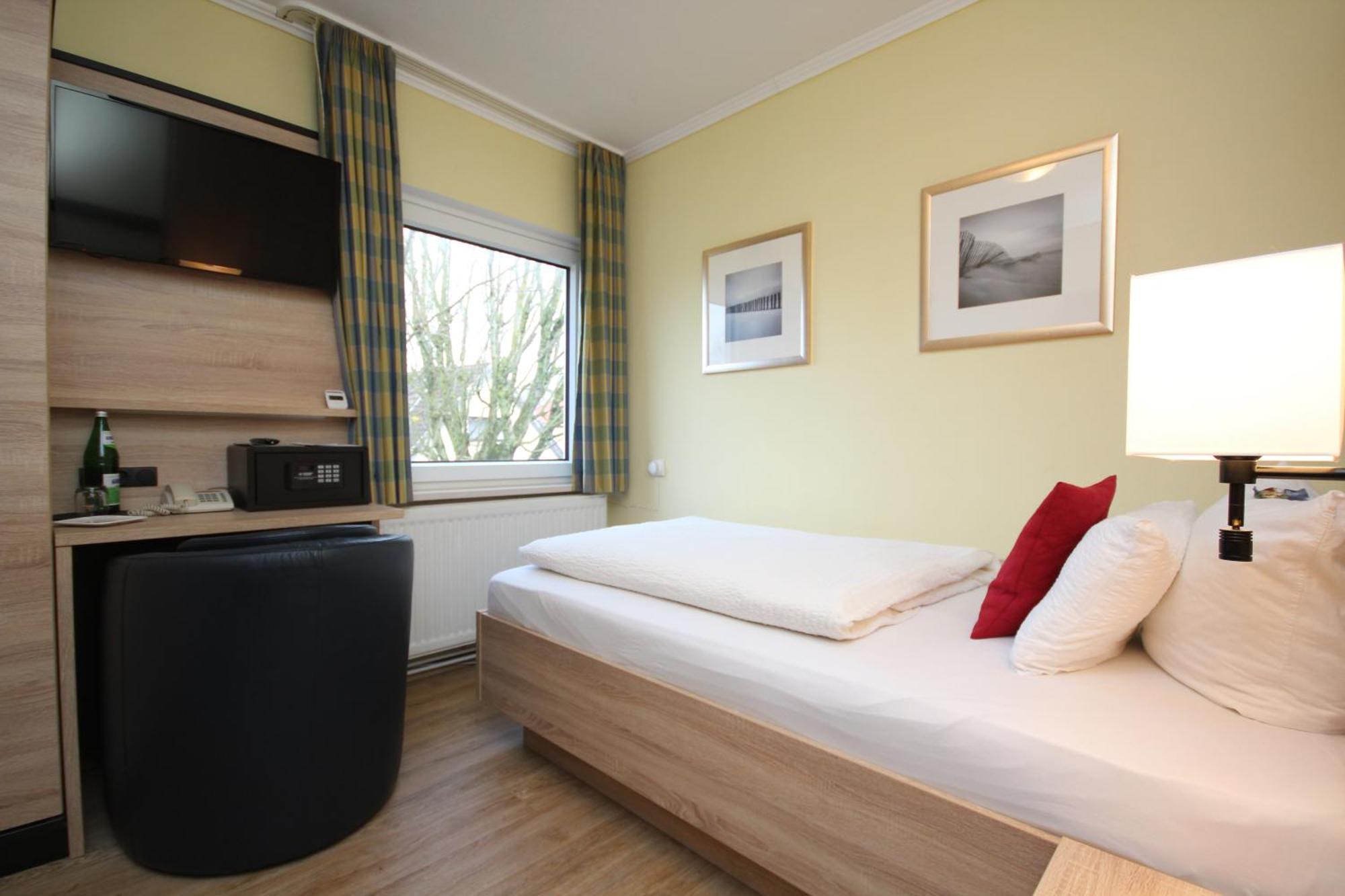 Hotel Morgensonne Garni Büsum Екстериор снимка